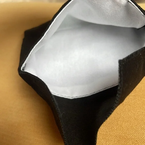 NWT VERSACE LA MEDUSA LOGO BLACK LEATHER STUDDED BAG CHARM KEY CHAIN - Picture 12 of 14